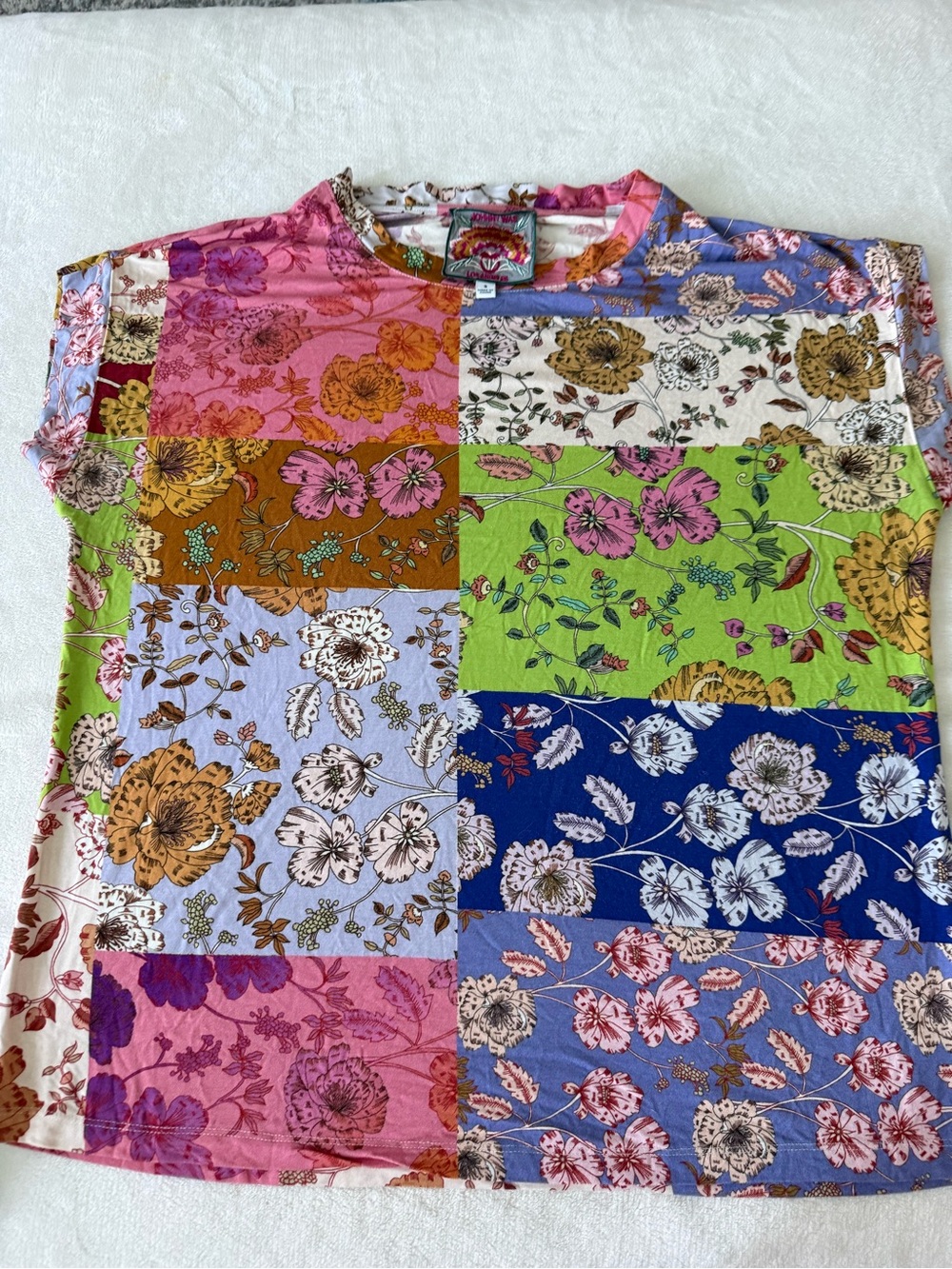Johnny Was Cosmo relaxed tee colorful multi-floral patchwork print Size S D91